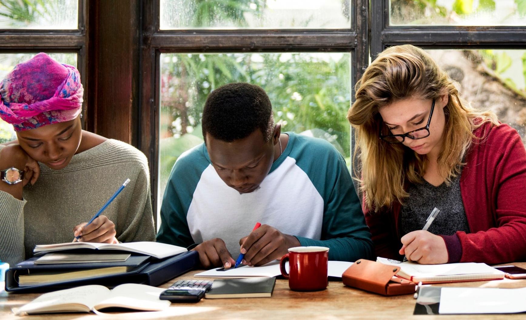 Accompagnement personnalisé persyvolex pour l'éducation financière